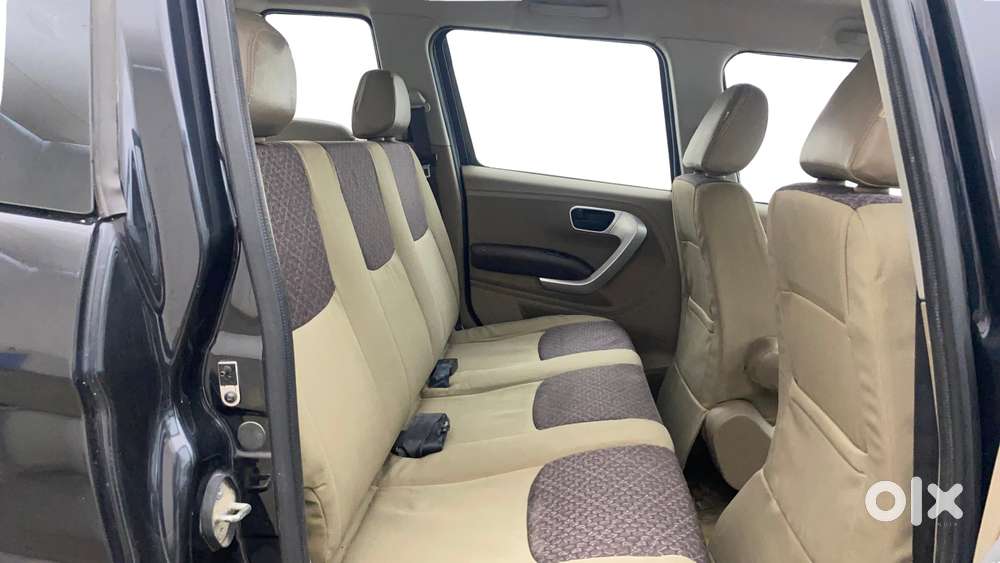 Mahindra Tuv 300 Mhawk100 T8, 2016, Diesel