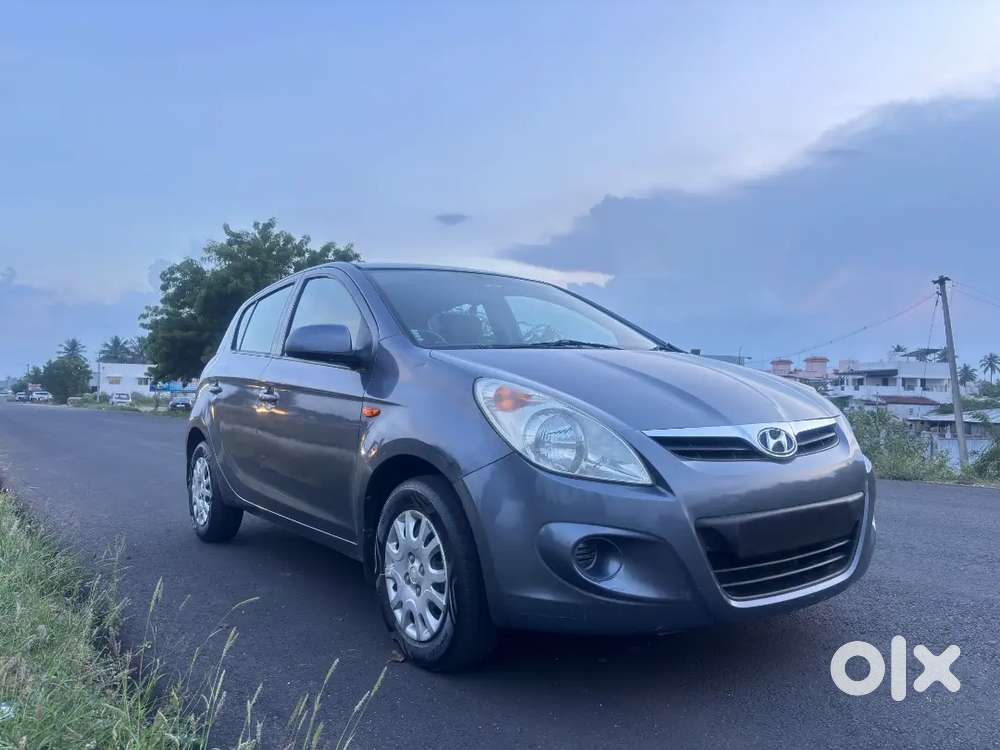 Hyundai I20 Magna Petrol 2011