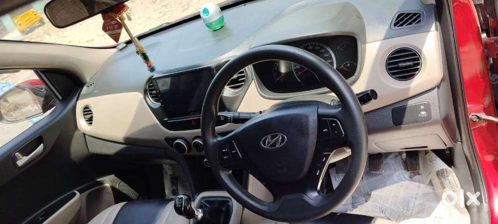Hyundai Grand I10 1.2 Crdi Sportz Dual Tone, 2017, Diesel
