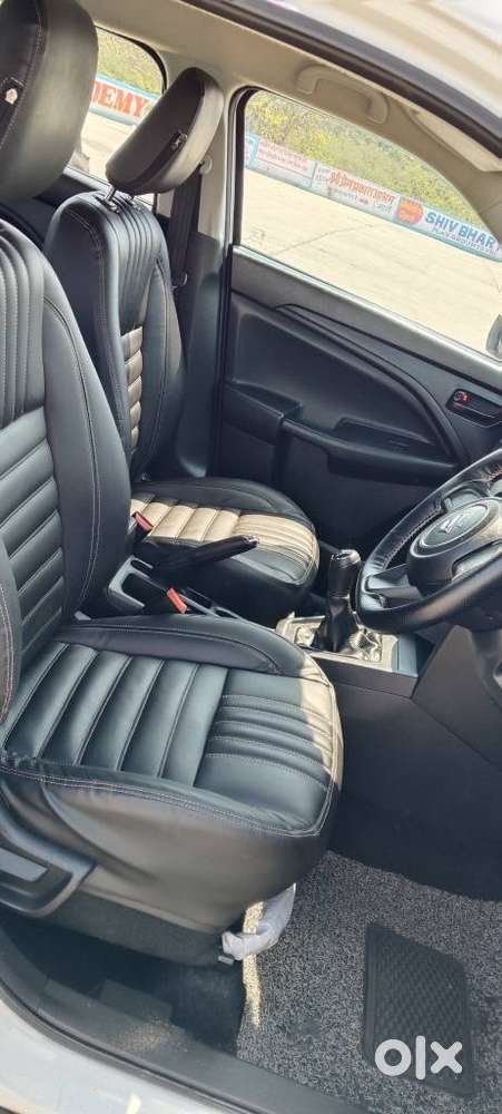 Maruti Suzuki Brezza 1.5 Lxi Smart Hybrid, 2024, Petrol