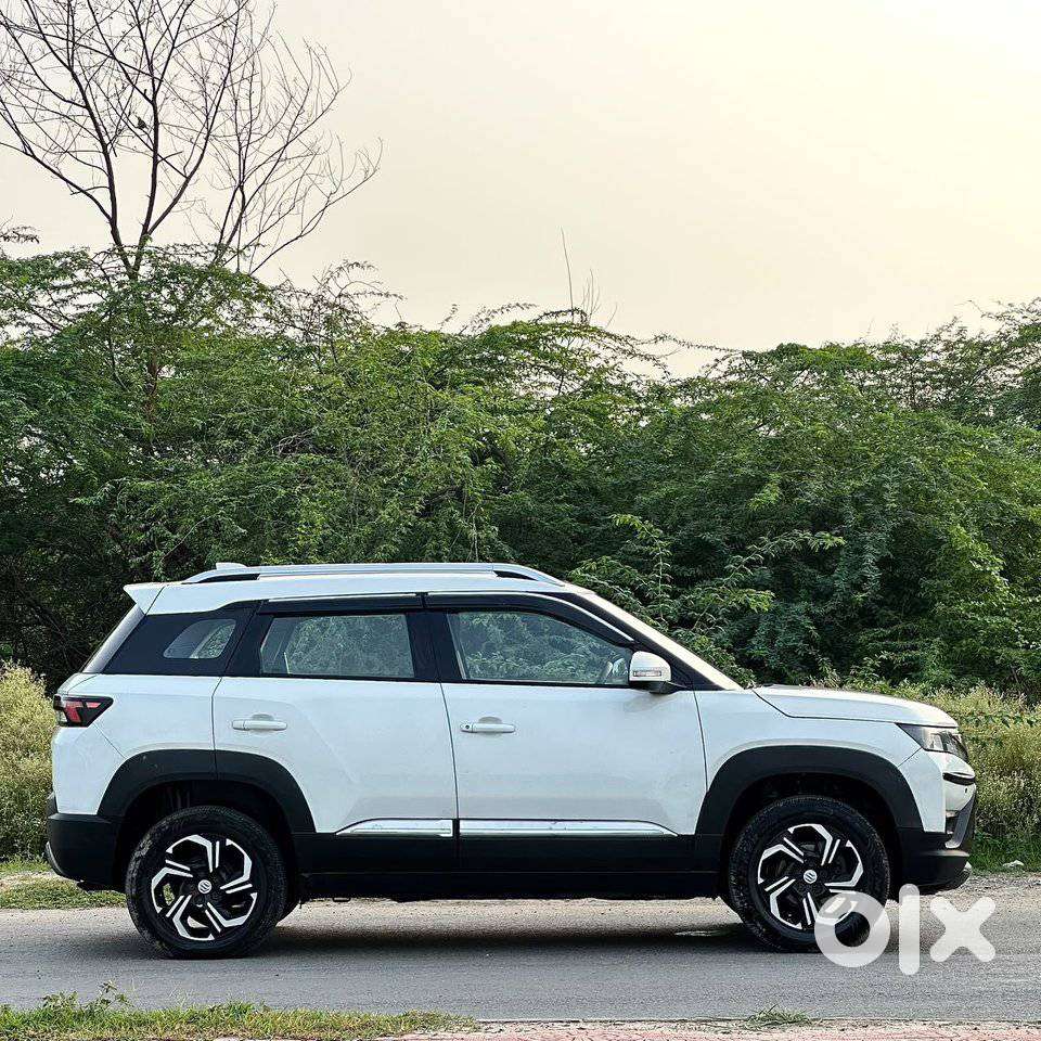 Maruti Suzuki Brezza 1.5 Vxi Smart Hybrid, 2022, Petrol