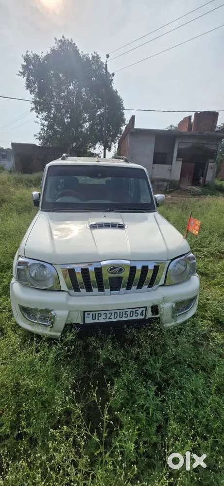 Mahindra Scorpio Classic 2011 Petrol Classic