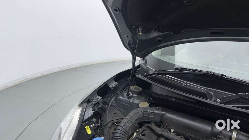 Maruti Suzuki Swift Vvt Vxi, 2022, Petrol