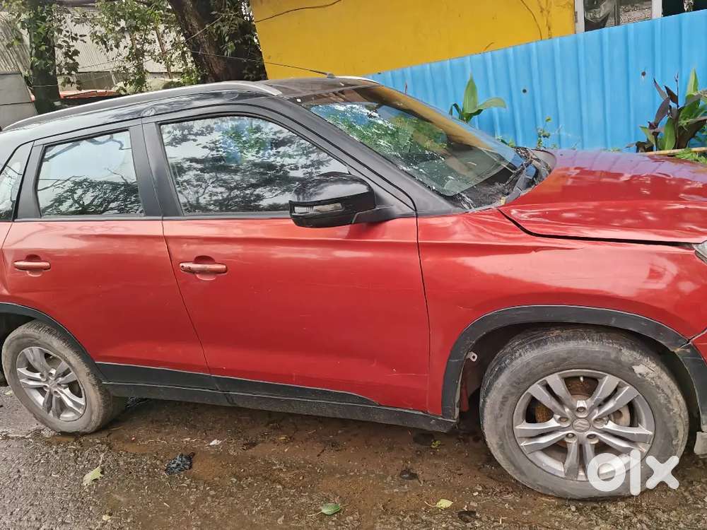 2017 Maruti Suzuki Brezza Zdi+ Dual Tone