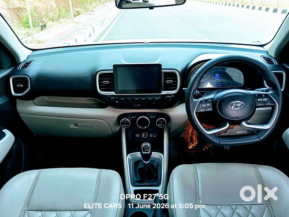 Hyundai Venue Sx Mt, 2023, Diesel