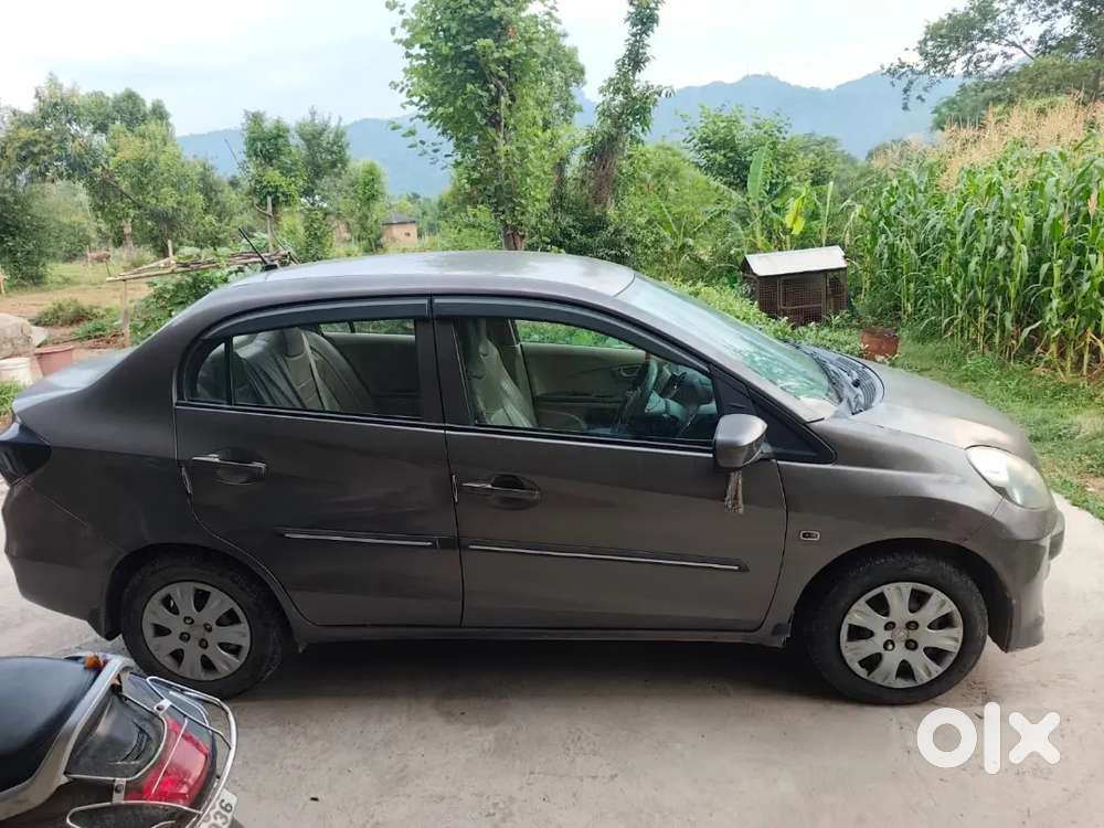 Honda Amaze 1.5 Smt Petrol Manual 2013