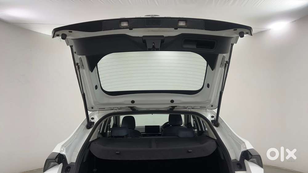 Tata Curvv S 1.2 Revotron Petrol 6mt, 2024, Petrol