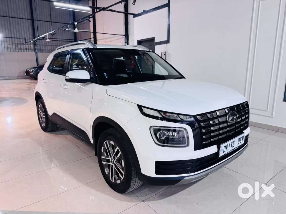 Hyundai Venue Sx (o) Mt 1.5 Diesel, 2024, Diesel