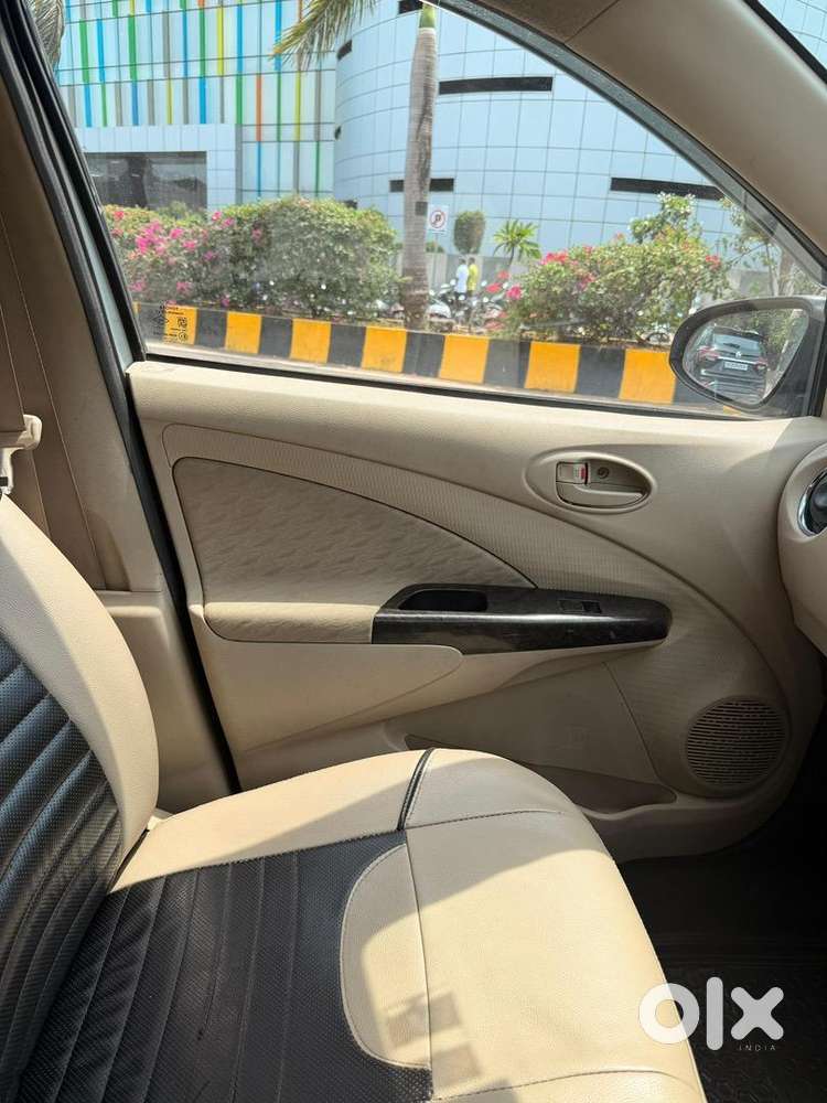 Toyota Etios Liva 2018 Petrol 95899 Km Driven
