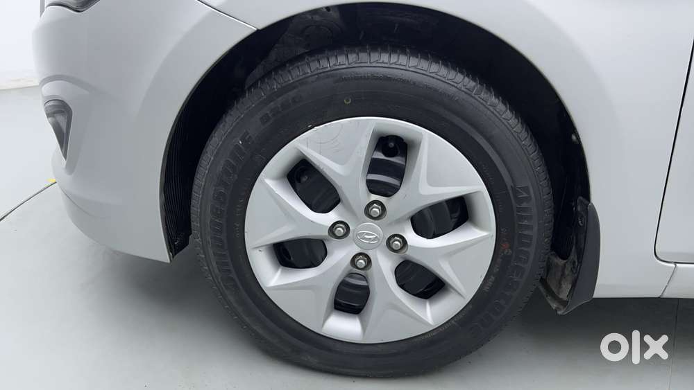 Hyundai Verna 2016-2017 1.6 Vtvt S, 2016, Petrol