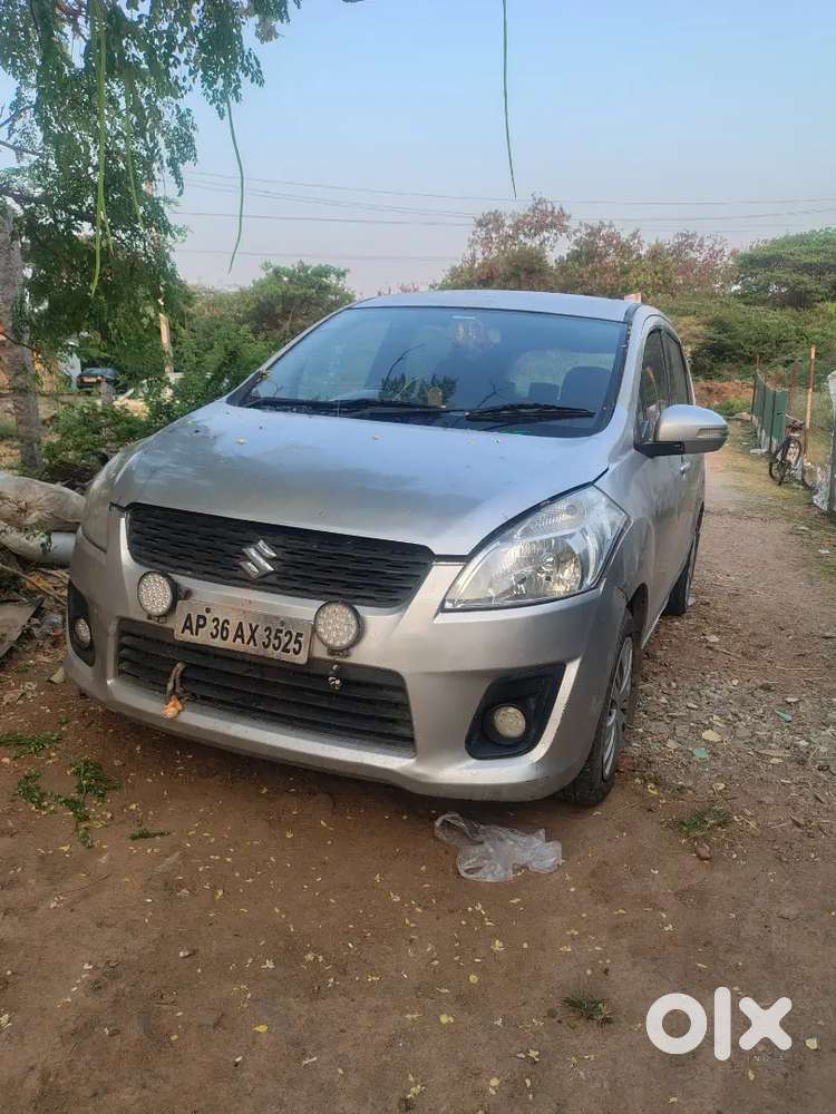 Maruti Suzuki Ertiga 2013