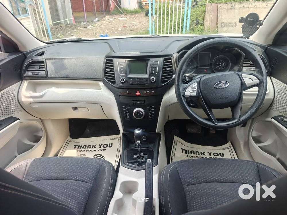 Mahindra Xuv300 1.2 W6 Amt Petrol, 2022, Petrol