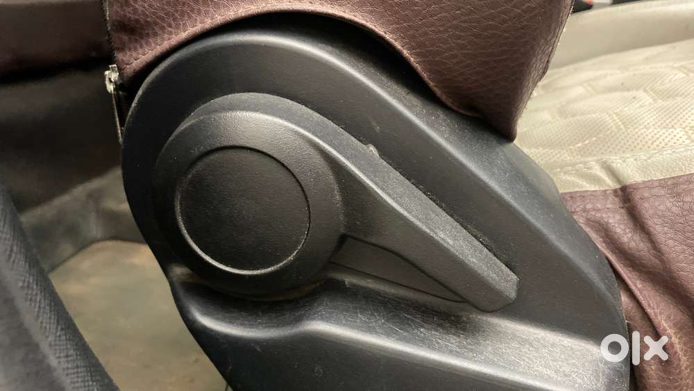 Tata Altroz 1.2 Xm Plus, 2021, Petrol