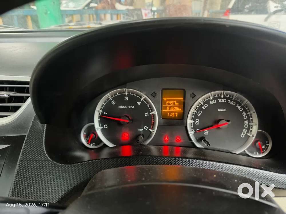 Maruti Suzuki Swift Dzire Vxi Optional, 2015, Petrol