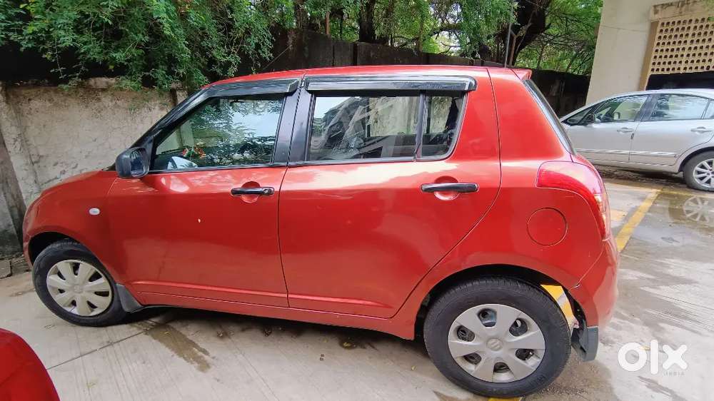 Maruti Suzuki Swift 2010 Petrol 55500 Km Driven