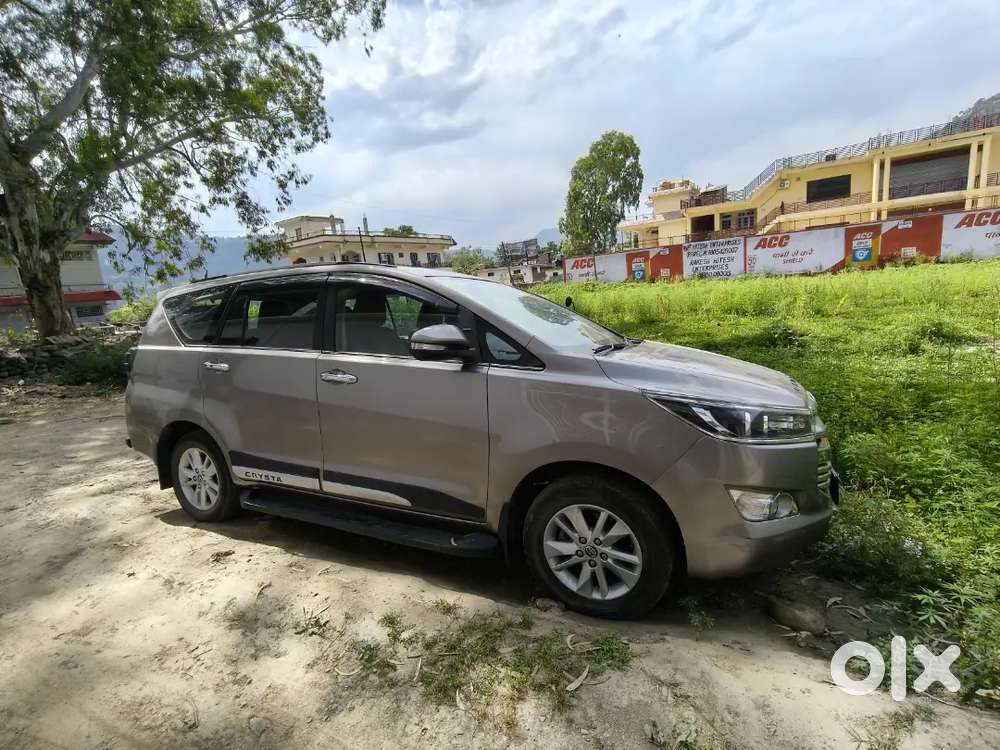 Toyota Innova Crysta 2017