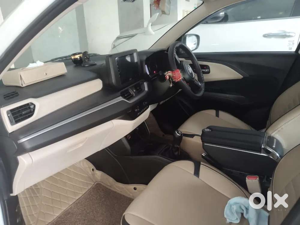 Maruti Suzuki Dzire Vxi 2025
