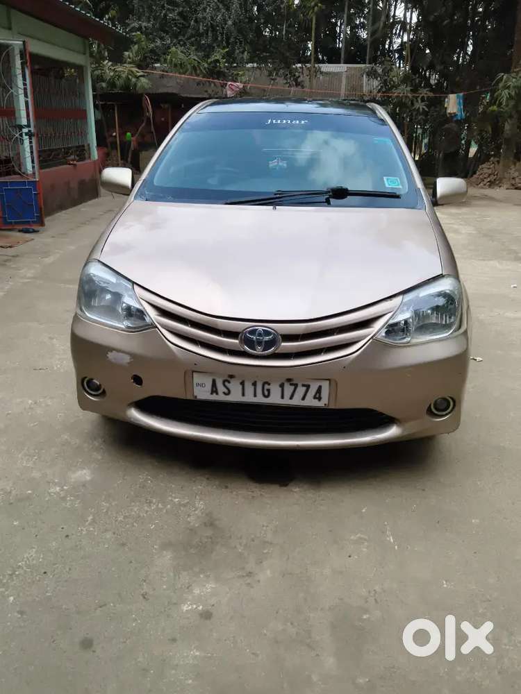 Toyota Etios Liva 2013 Diesel 130000 Km Driven