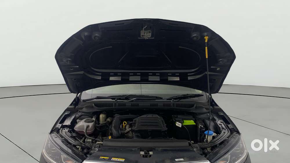 Skoda Slavia 1.0 Tsi Style At, 2022, Petrol