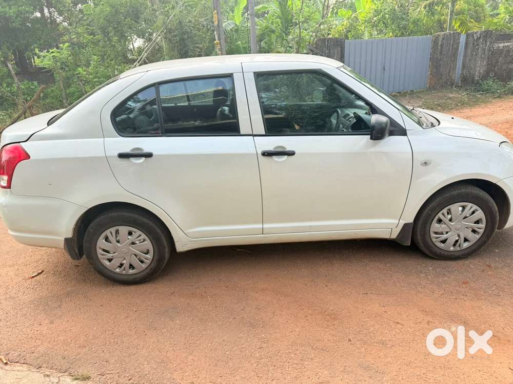 Maruti Suzuki Swift Dzire 2009 Diesel 204036 Km Driven