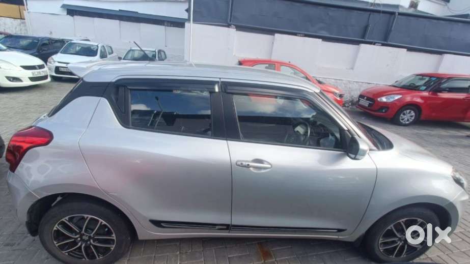Maruti Suzuki Swift Zxi Plus, 2022, Petrol