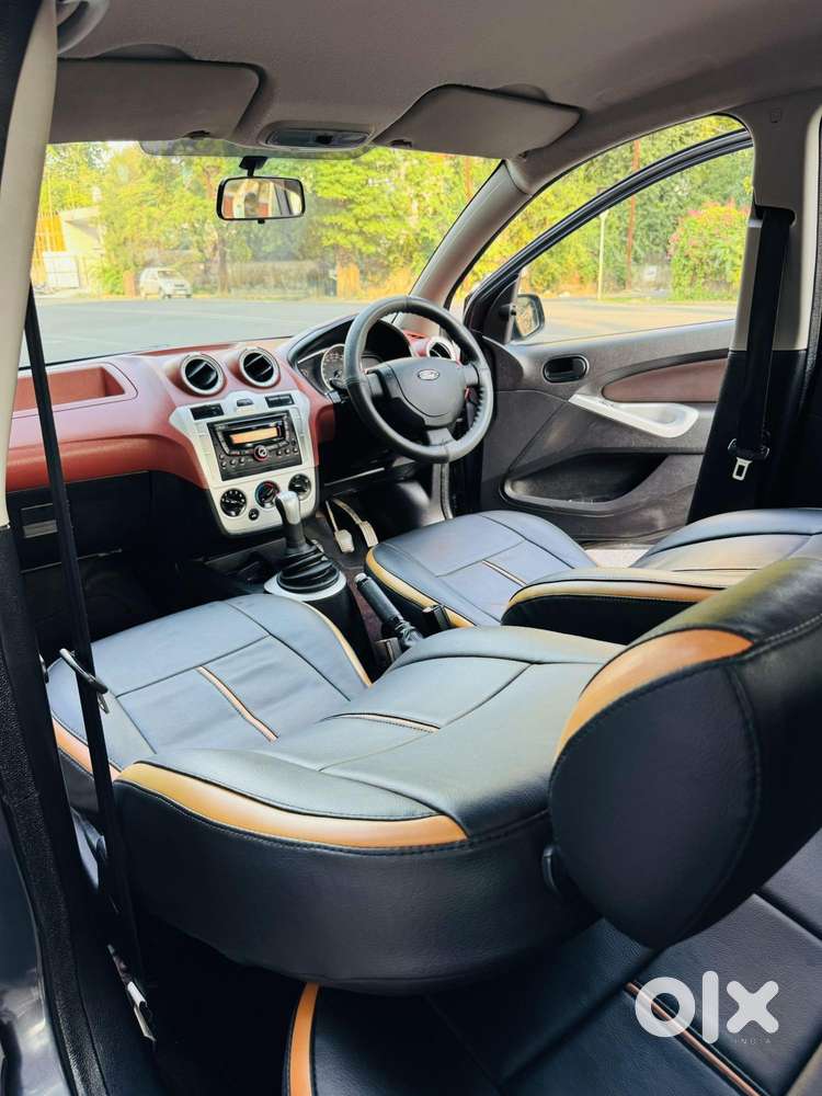 Ford Figo 2010-2012 Petrol Zxi, 2011, Petrol