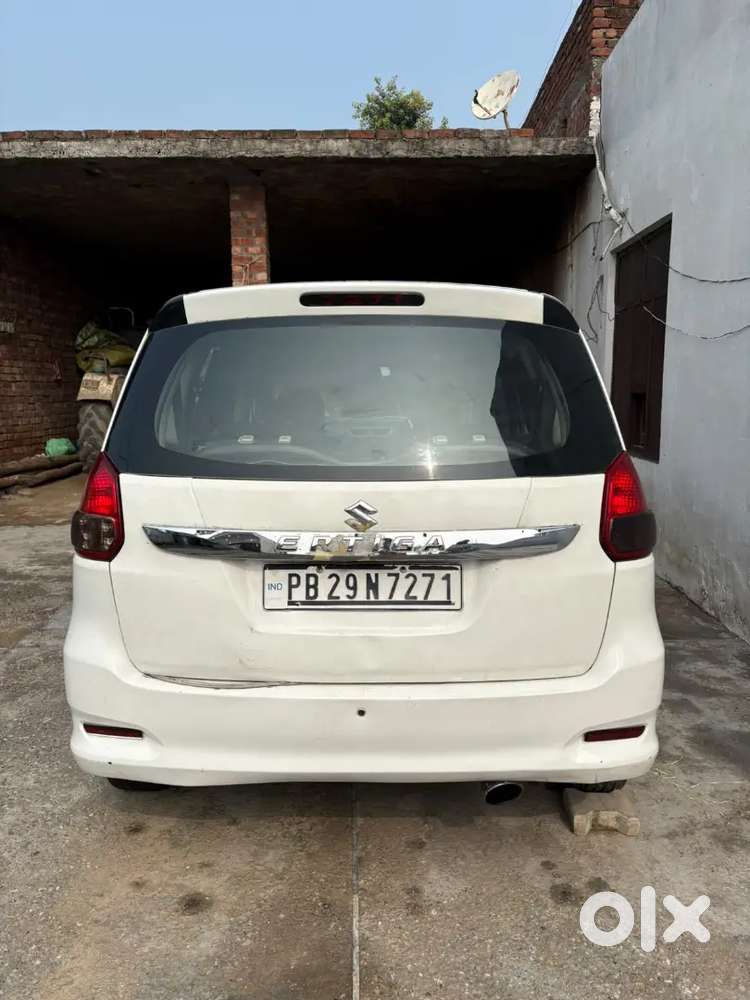 2012 Maruti Suzuki Ertiga Diesel Manual Car