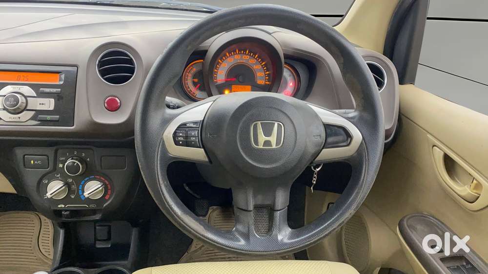 Honda Brio 2011-2013 V Mt, 2012, Petrol