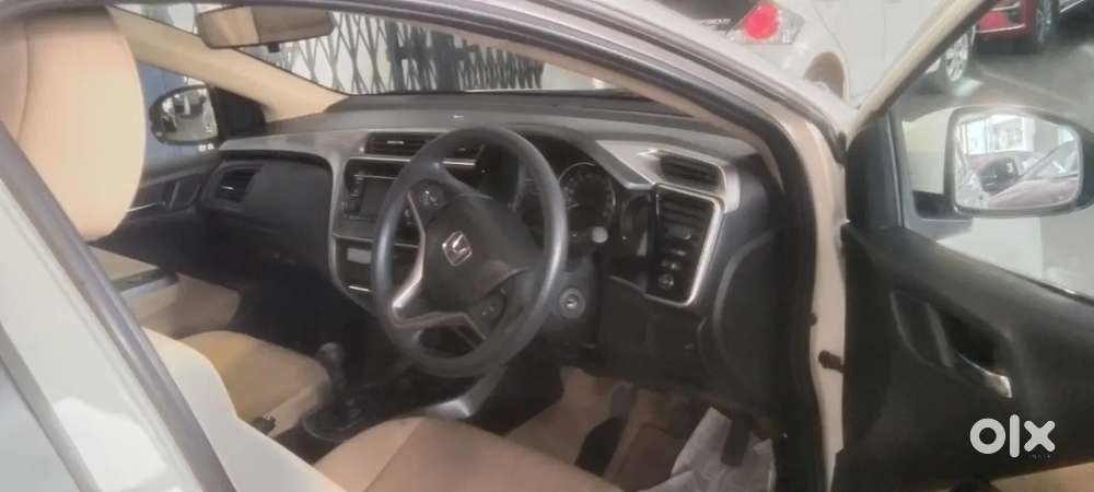 Honda City 1.5 V 4th Gen I-vtec Mt, 2014, Petrol