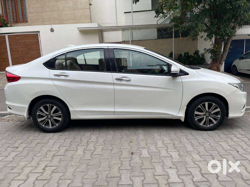 Honda City I-vtec Cvt V, 2018, Petrol