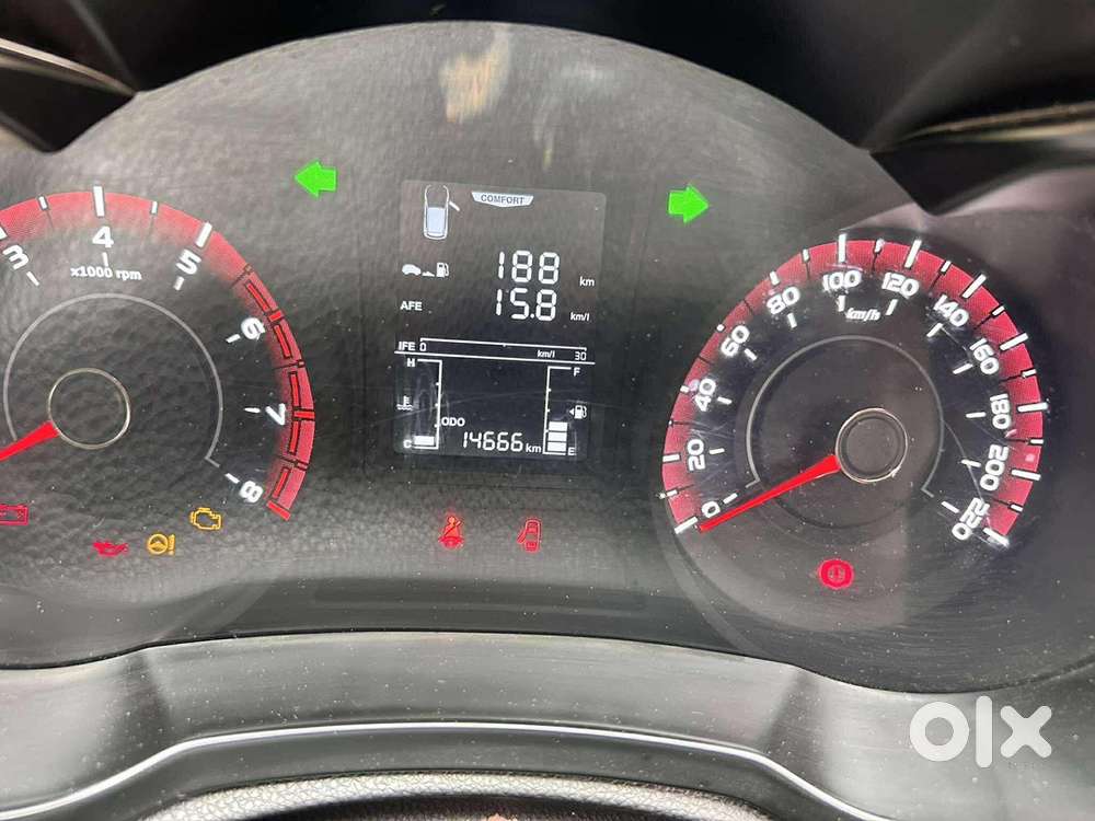 Mahindra Xuv300 Turbosport Petrol 20000 Km Driven