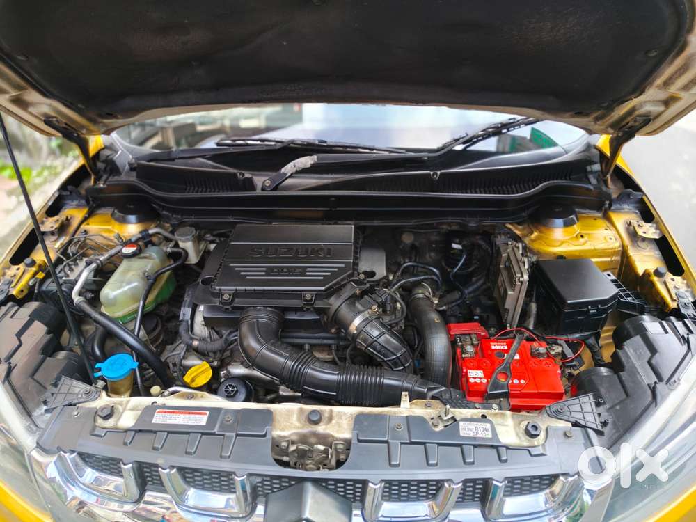 Maruti Suzuki Brezza Zdi+ Dual Tone, 2016, Diesel