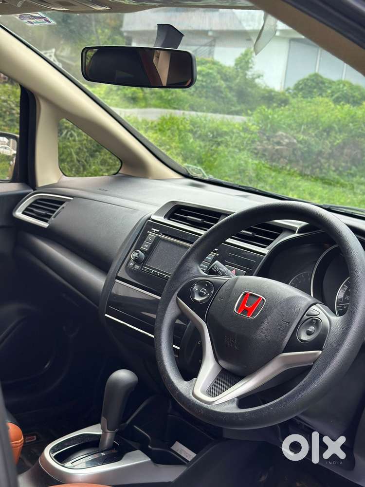 Honda Jazz V Cvt, 2019, Petrol