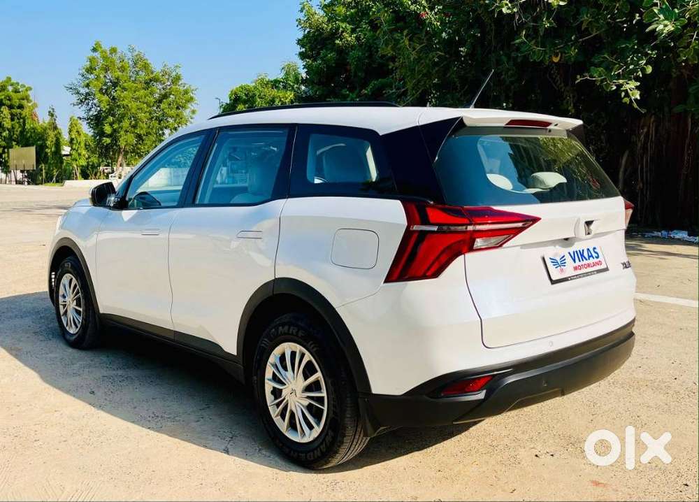 Mahindra Xuv700 2.2 Ax 5 Diesel Mt 7 Str, 2025, Diesel