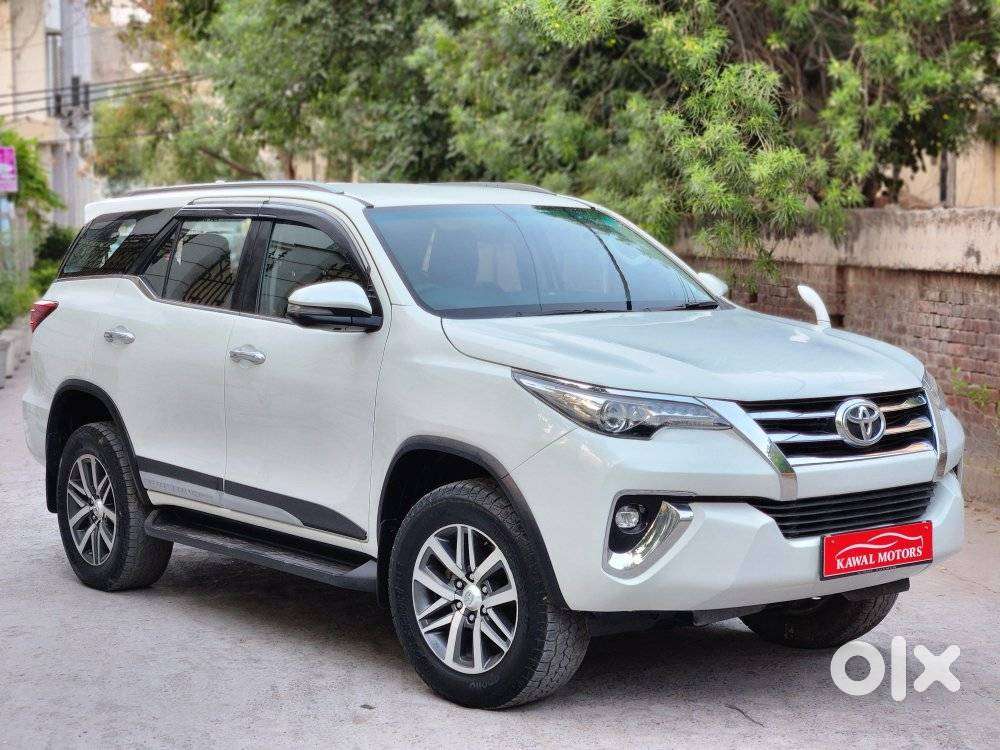Toyota Fortuner 4x4 Mt 2.8 Diesel, 2019, Diesel