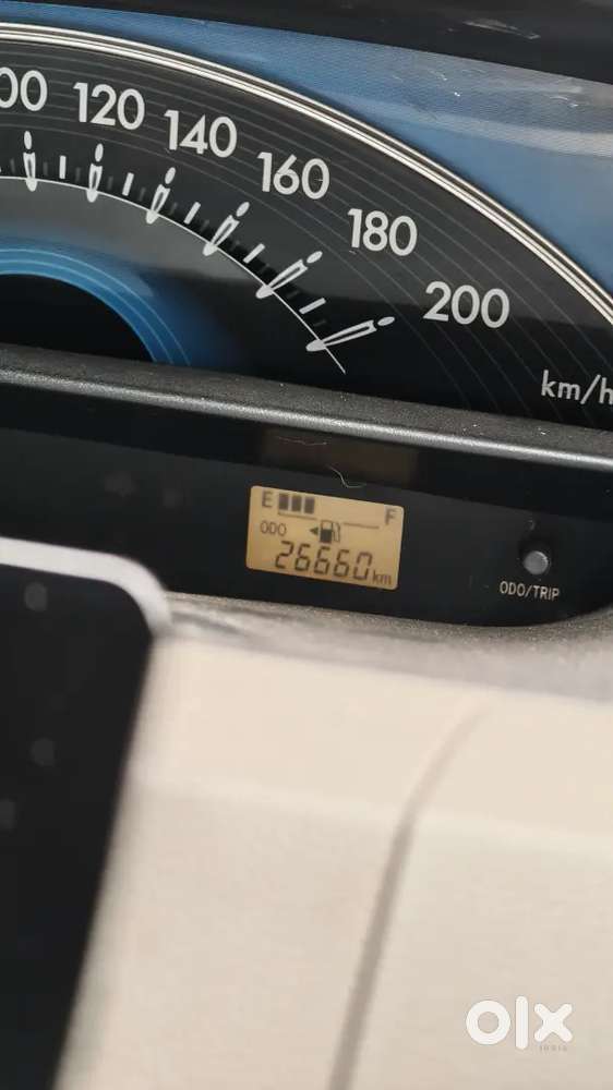 2013,toyota Etios - Mileage 14- 16 Kmpl.