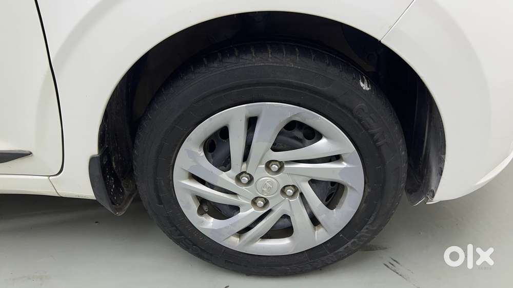 Hyundai Aura [2023-ongoing] 1.2 S Petrol Manual, 2021, Petrol