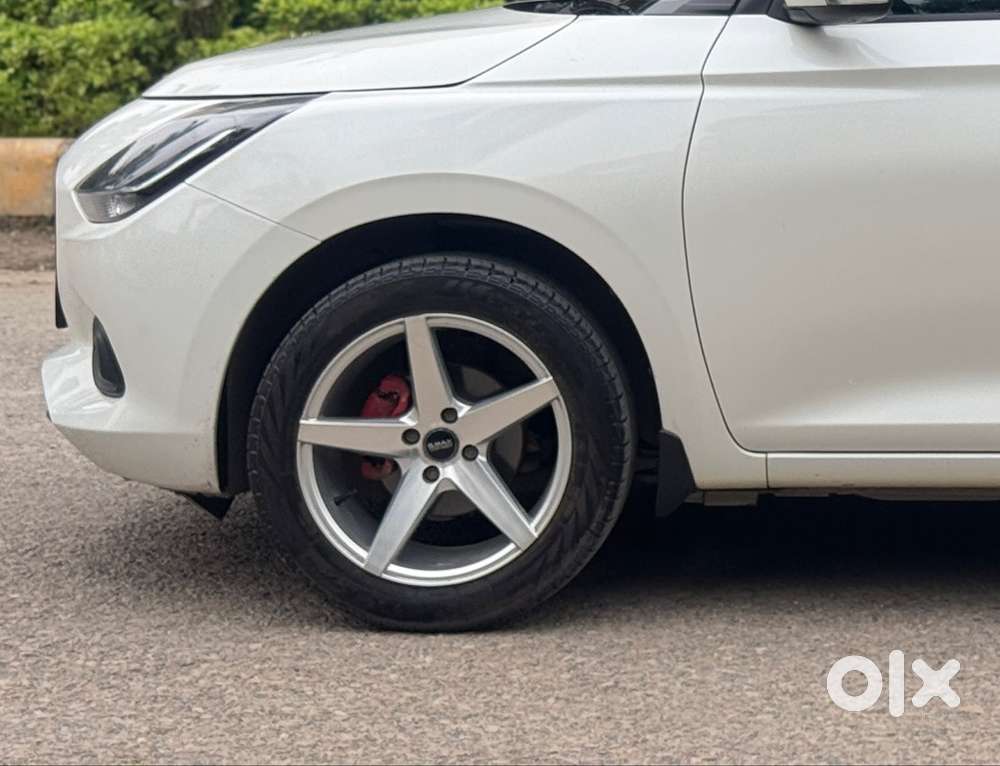 Maruti Suzuki Swift Vxi Optional, 2024, Petrol