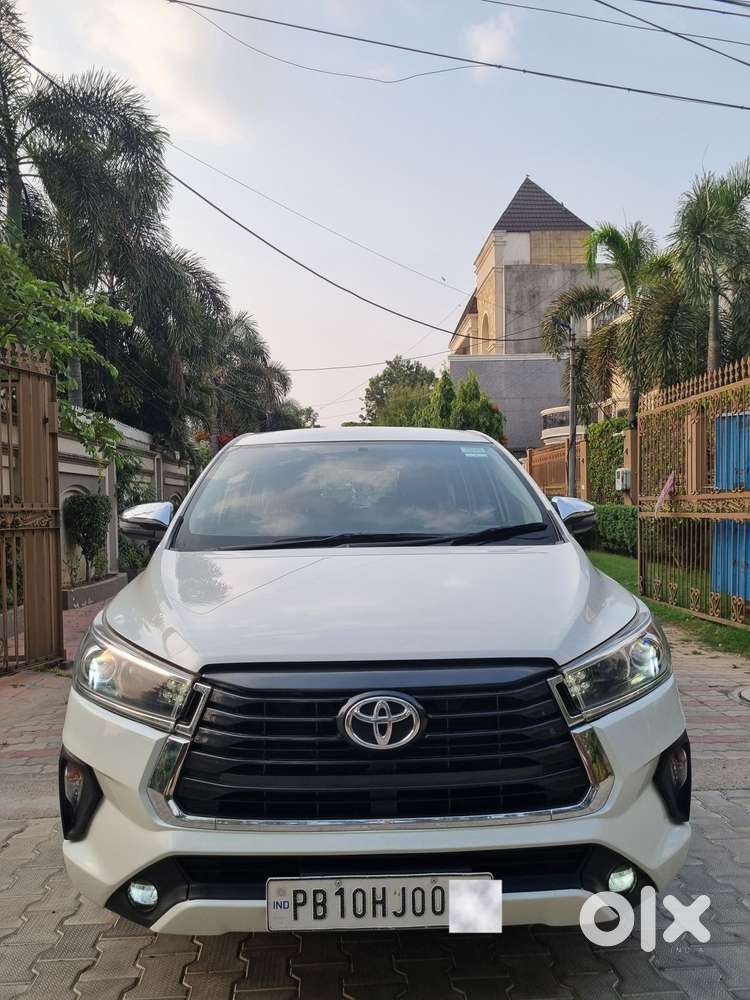 Toyota Innova Crysta 2.8z Automatic, 2020, Diesel
