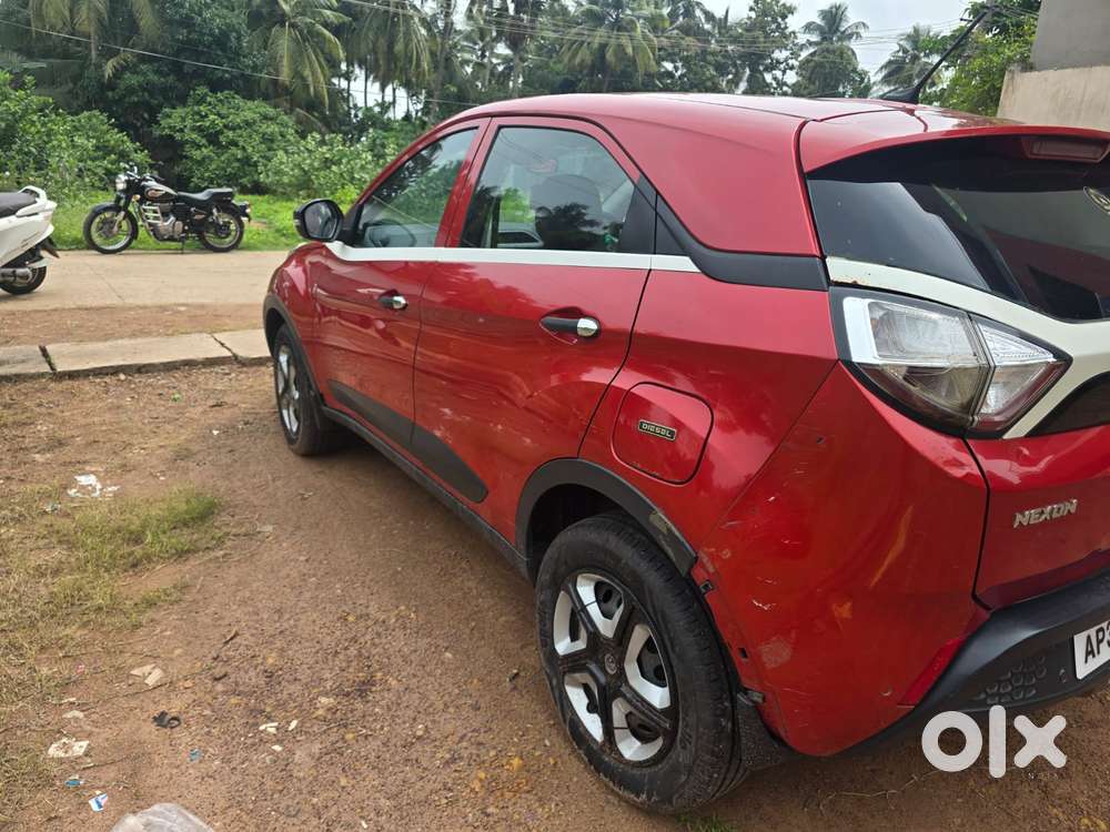 Tata Nexon, 2018, Diesel