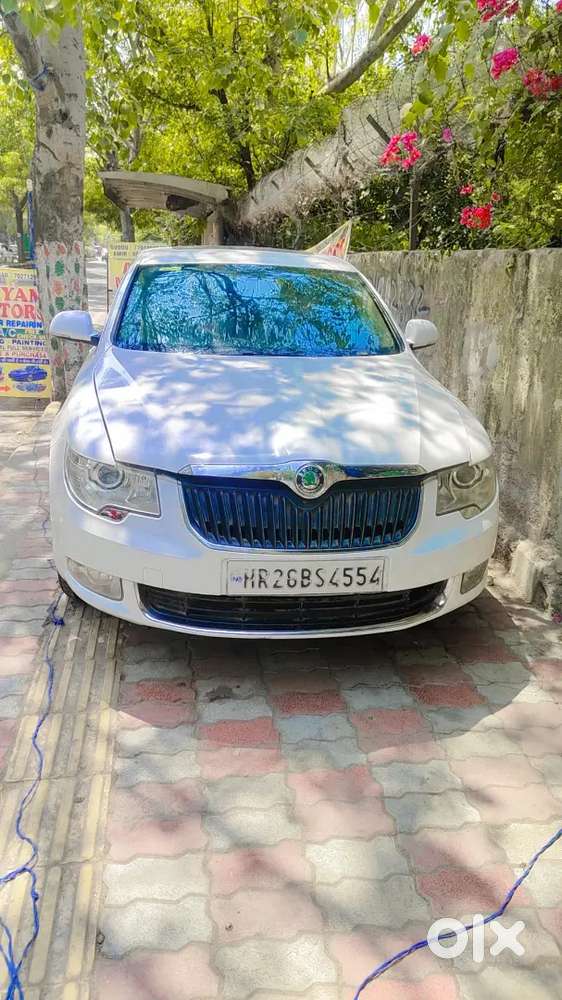 Skoda Superb Elegance 2012 Petrol Automatic