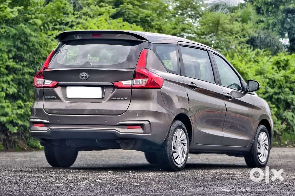Maruti Suzuki Ertiga Vxi Shvs, 2025, Petrol