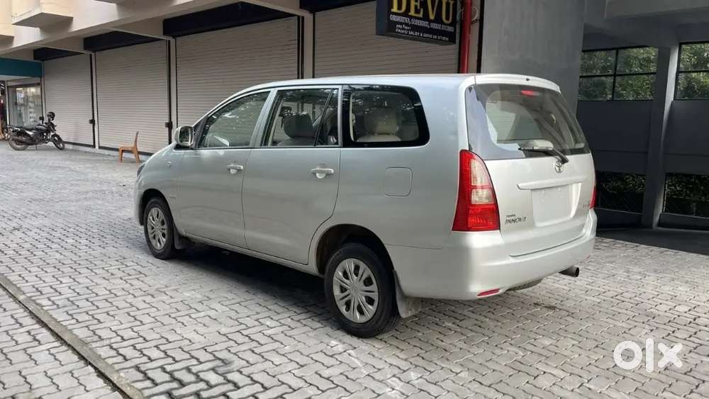 Toyota Innova 2007 Diesel Well Maintained