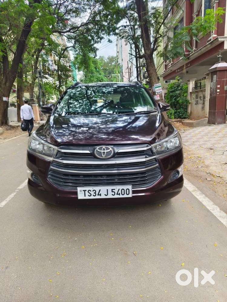 Toyota Innova Crysta G 8 Str, 2016, Diesel