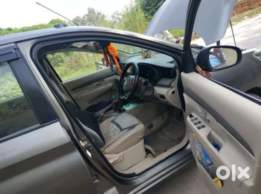 Maruti Suzuki Ertiga Vxi Cng, 2022, Cng & Hybrids