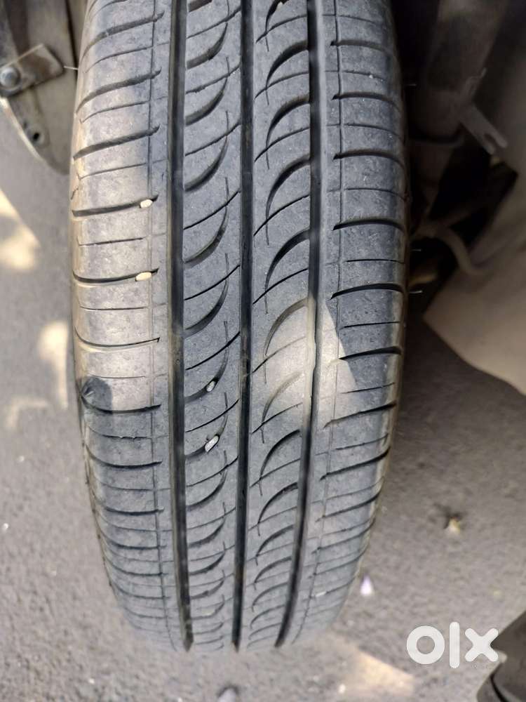 Maruti Suzuki Swift Vxi Cng, 2017, Cng & Hybrids