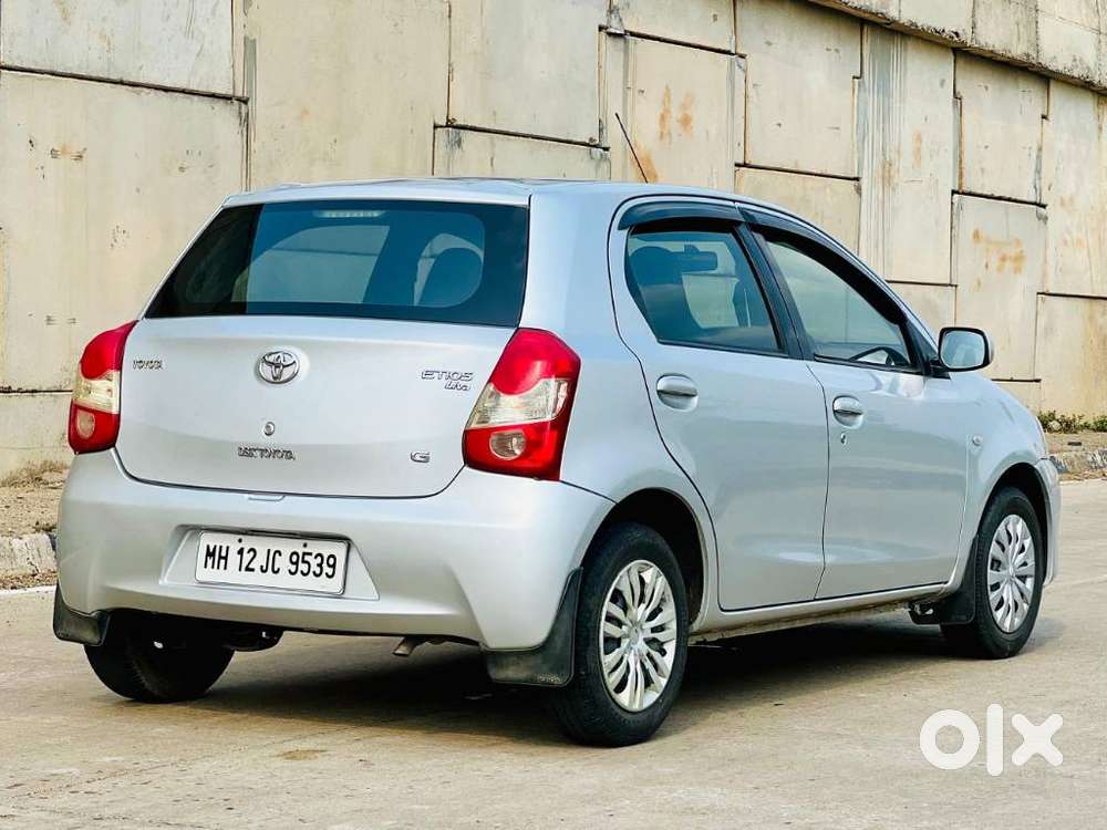Toyota Etios Liva 2011-2012 G, 2012, Petrol
