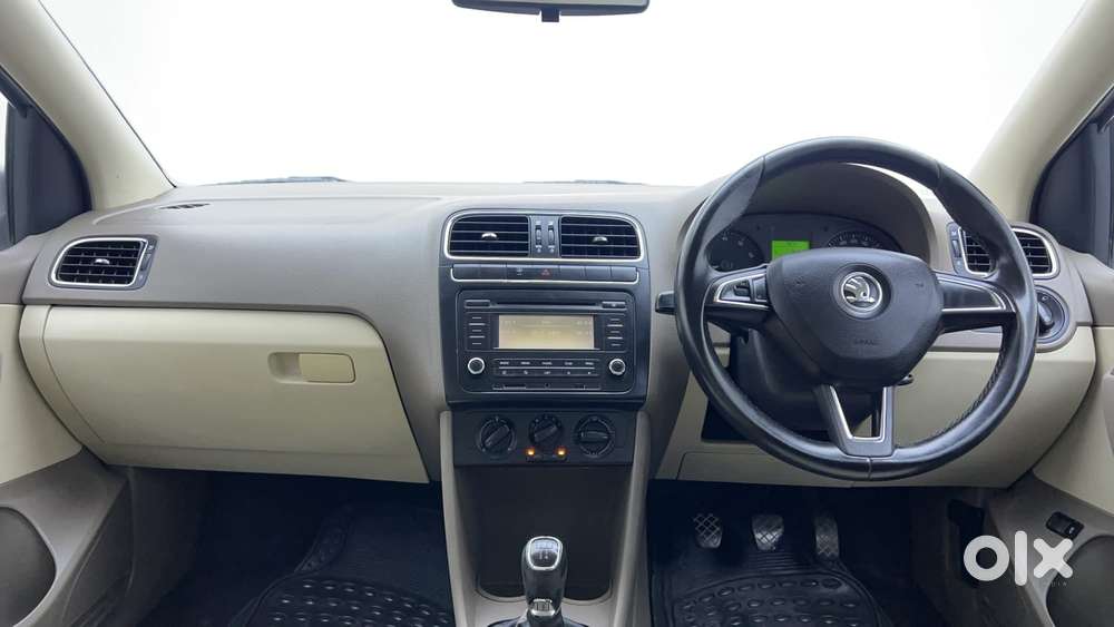 Skoda Rapid 1.6 Ambition Plus Mpi, 2014, Petrol