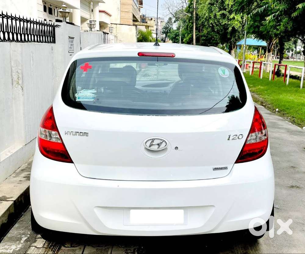 Hyundai I20 2011 Petrol Well Maintained