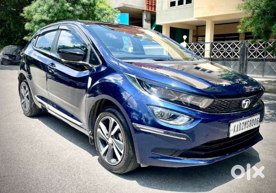 Tata Altroz XZA Plus (S), 2022, Petrol